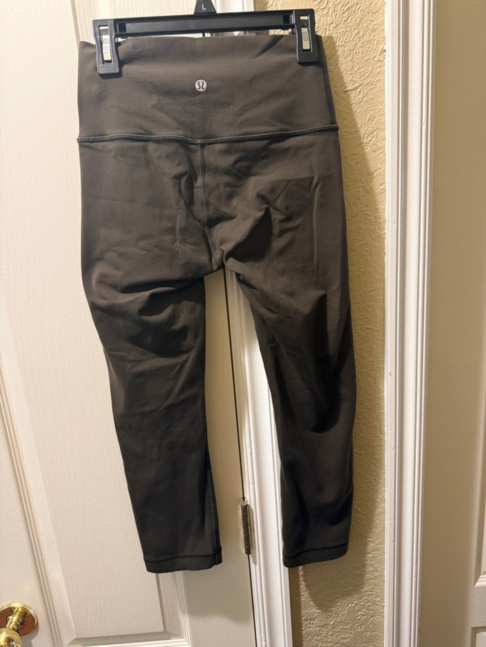 lululemon athletica Black High-Rise Cropped Leggings